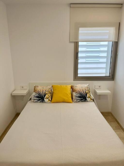 Ideal Estudio Para Parejas Conil De La Frontera Luaran gambar